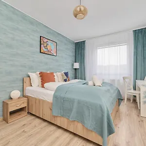 Family Kamienna With Balcony 1,5 Km To Wroclavia By Renters Apartament